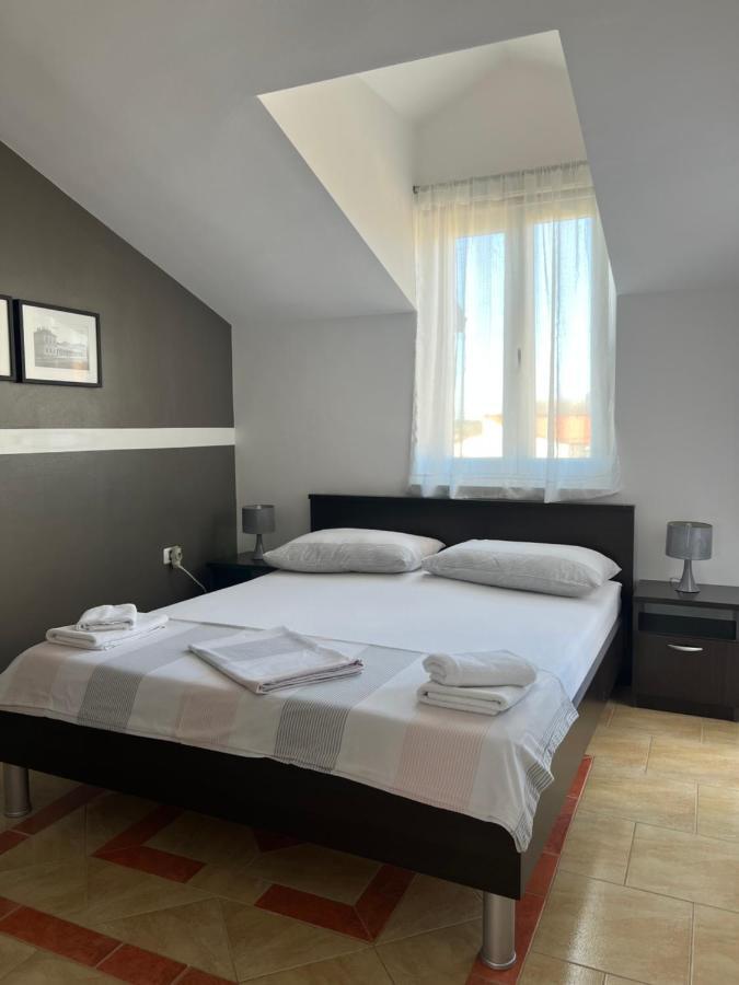 מדולין Apartmani M&L מראה חיצוני תמונה