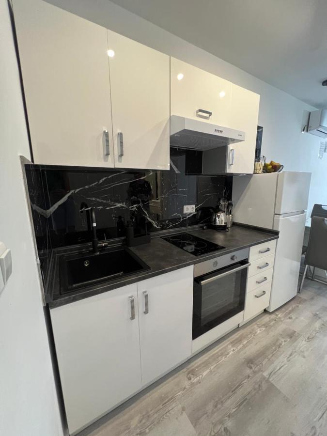 מדולין Apartmani M&L מראה חיצוני תמונה