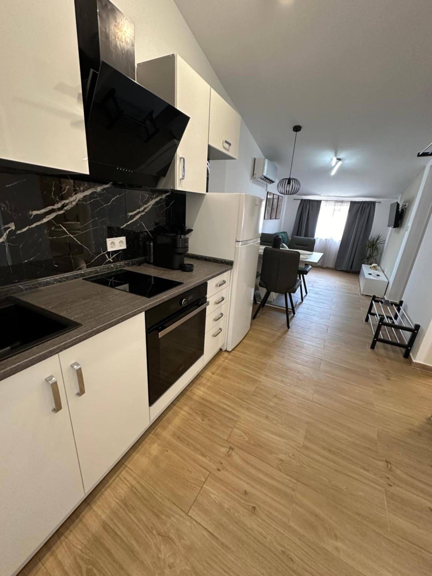 מדולין Apartmani M&L מראה חיצוני תמונה