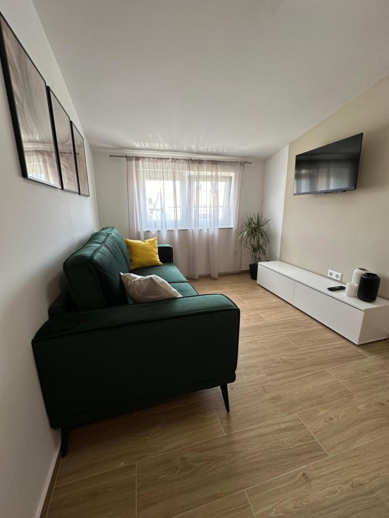 מדולין Apartmani M&L מראה חיצוני תמונה